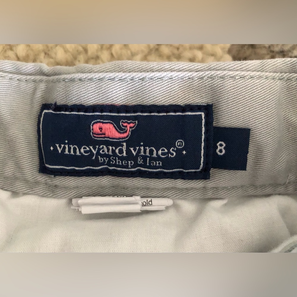 Boys Vineyard Vines Whale Shorts Size 8 - Picture 3 of 4